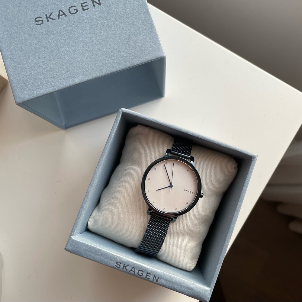 Skagen Hagen Quartz Diamond Accent
SKW2579 Women's Watch